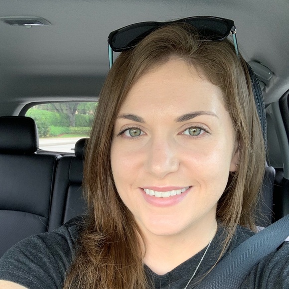 Meet your Posher, Kim - Picture 1 of 1